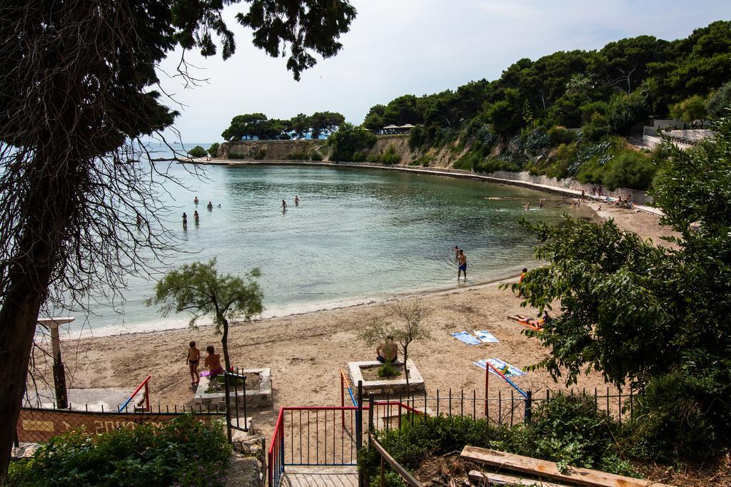 Leilighet Bacvice Beach *